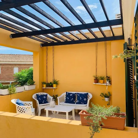 Hotel Quiet House 5' From Beach 4*
