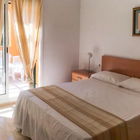 Quiet House 5' From Beach Calafell