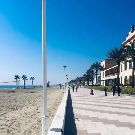 Quiet House 5' From Beach Calafell