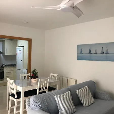 Otel Quiet House 5' From Beach
